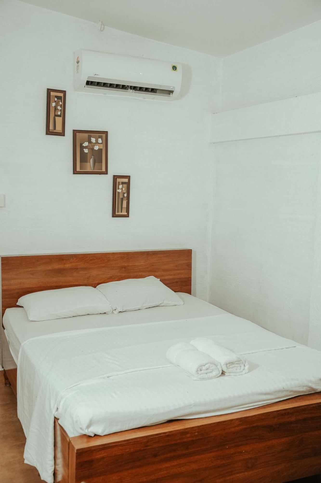 Waves And Shores Beach Villa Mararikulam Buitenkant foto